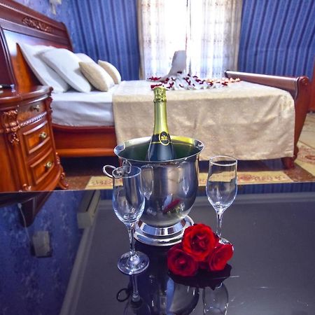 Hotel Chao Batumi Luaran gambar
