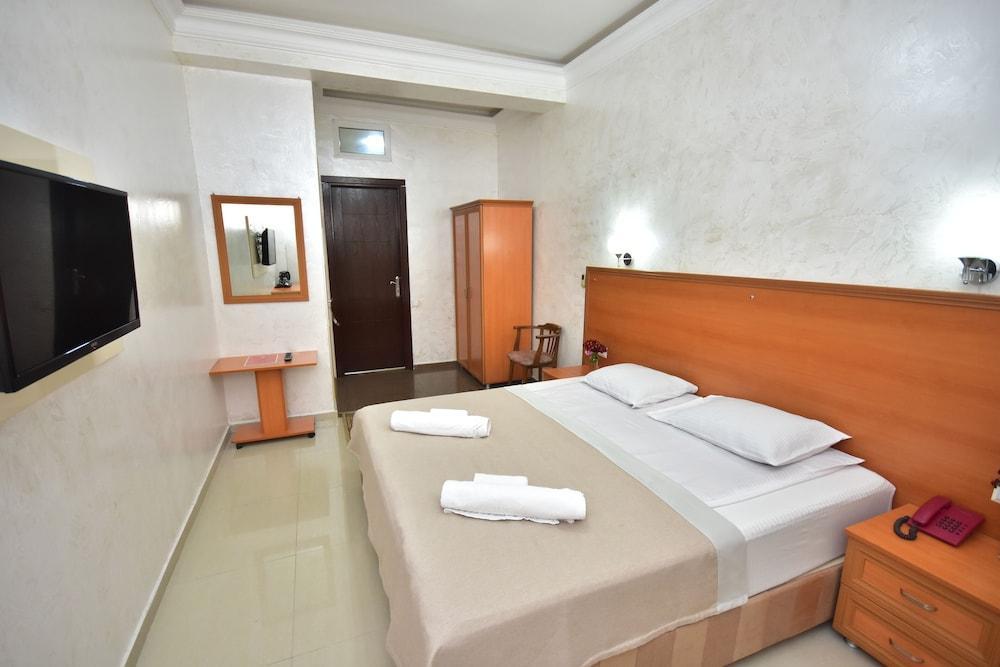 Hotel Chao Batumi Luaran gambar