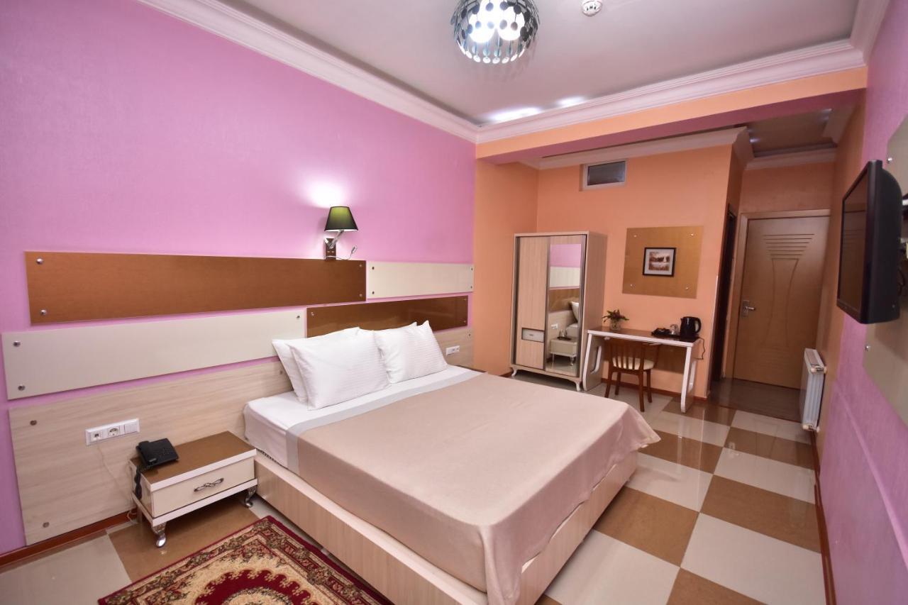 Hotel Chao Batumi Luaran gambar