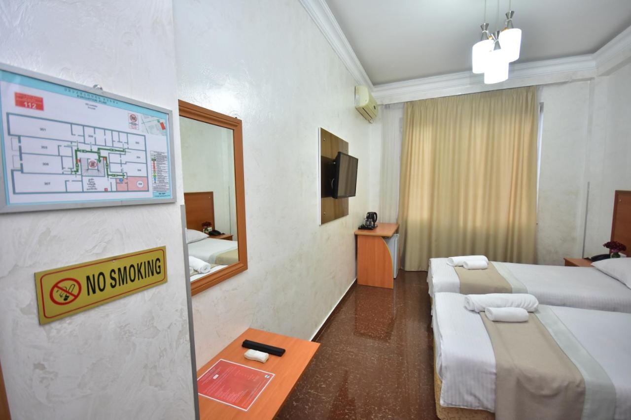 Hotel Chao Batumi Luaran gambar