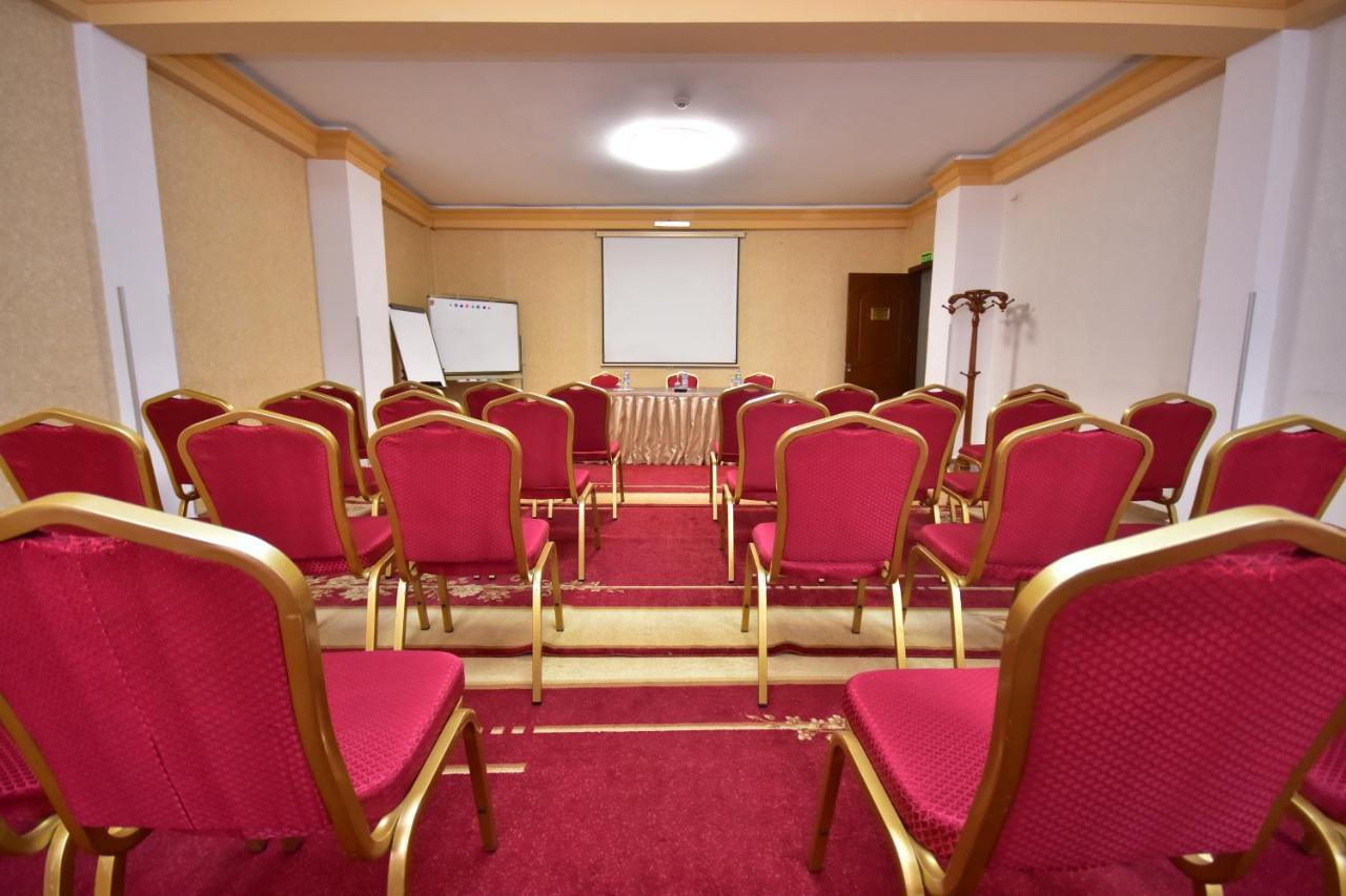 Hotel Chao Batumi Luaran gambar