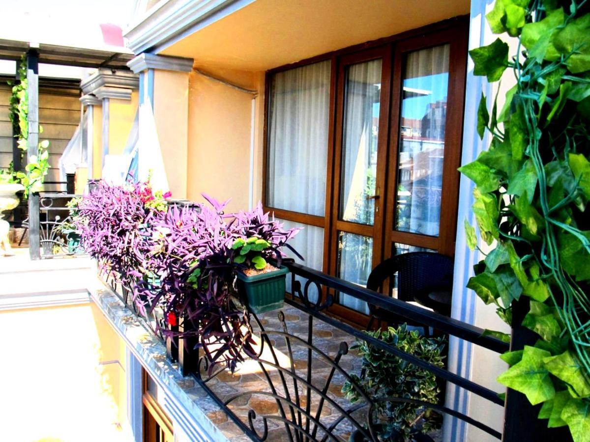 Hotel Chao Batumi Luaran gambar