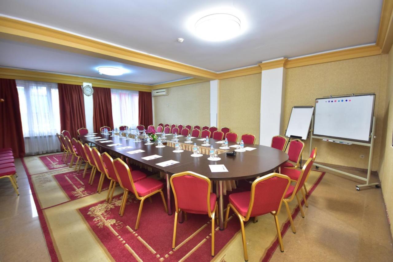 Hotel Chao Batumi Luaran gambar